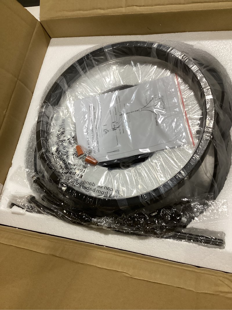 Condition photo showing Good Condition for 5-Light Farmhouse Chandelier, 17.72" Rustic Drum Dining Room Light Fixture, Black Chandeliers Hanging Pendant Lighting, Industrial Candle Chandeliers for Living Room Kitchen Entryway Bedroom Black 17.72"?E12?