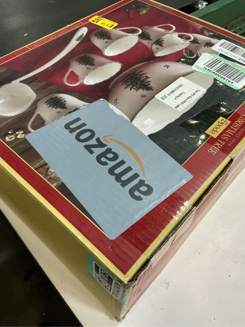 Condition photo showing Good Condition for Spode Christmas Tree 10 Piece Punch Bowl Set- Made of Fine Porcelain Includes - 1 Punch Bowl - 1 Ladle - 8 Punch Cups - Punch Bowl is 11 Inch - Punch Cups are 8 oz.