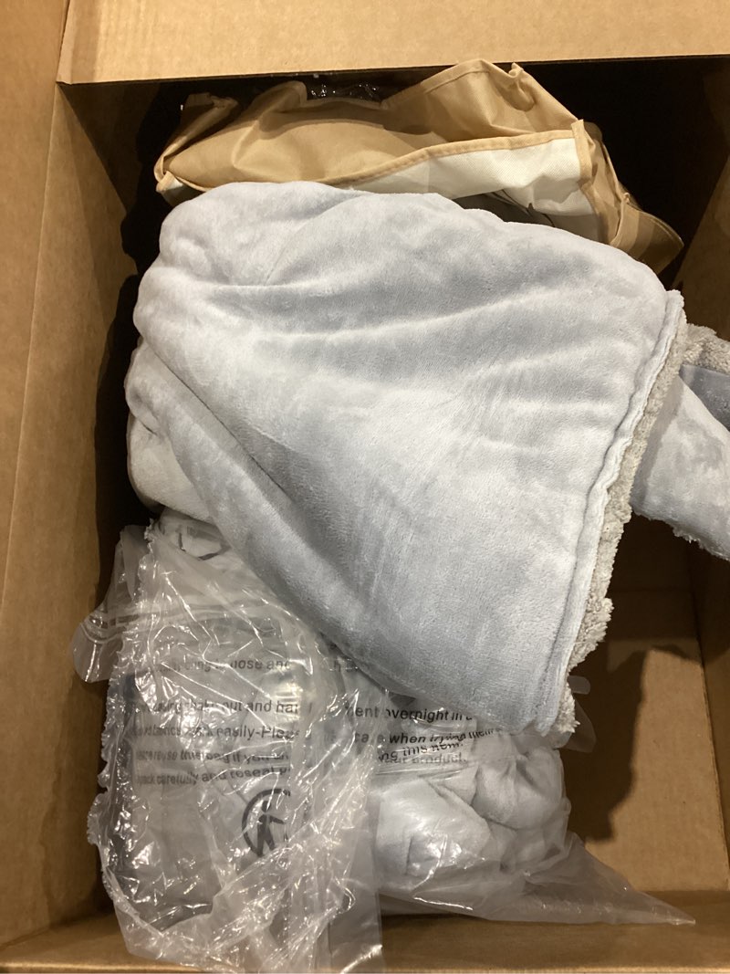 Blue gray blanket