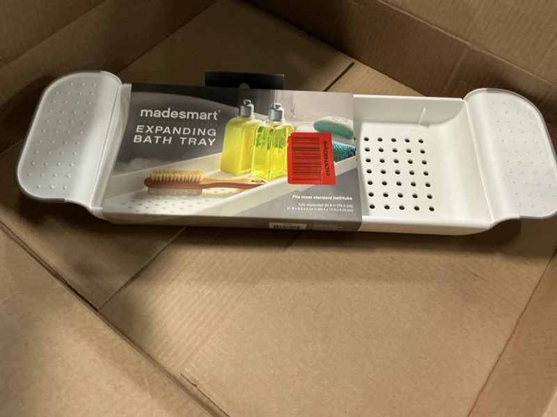 Condition photo showing Good Condition for madesmart expandable bath shelf, adjustable bathtub tray for bath-night, holds glasses, soaps, toys & bath essentials, non-slip grip, fits most tubs, white premiumwhite