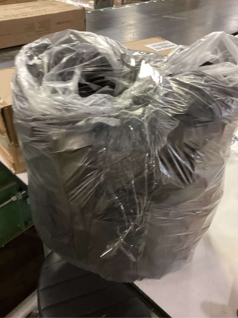 https://lotting-media.assets.bidfta.com/lotting_86a7fda0-cce9-4947-9ee7-da40a3af2141