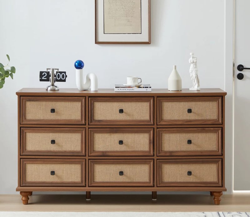 59.05'' W 9 - Drawer Dresser