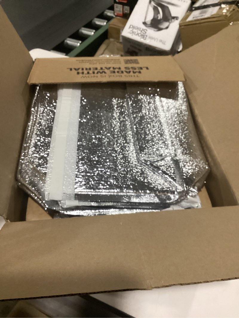 Condition photo showing New/Like New for 10 pack insulated shipping box - cold shipping boxes with foil liner bags, professional reusable insulated shipping boxes for frozen food suitable for commercial delivery and personal mailing needs