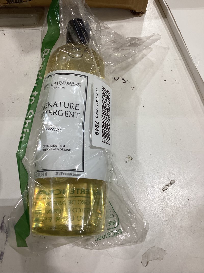 Condition photo showing New/Like New for The Laundress Luxury Laundry Detergent, 31 Loads, Scented Signature Classic Fragrance, Concentrated Triple Enzyme Deep Cleaning and Targeted Stain Remover, 96% USDA Biobased Product