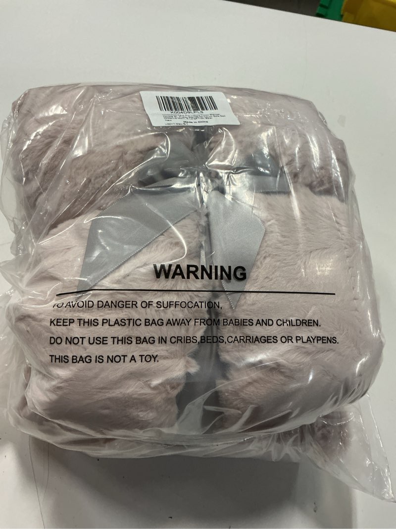 Condition photo showing New/Like New for TOONOW Faux Fur Luxury Throw Blanket,Double Side Soft Fluffy Shaggy Fuzzy Blanket for Couch Sofa Bed (Mauve Morn, X-Large Twin Size) Mauve Morn X-Large Twin Size