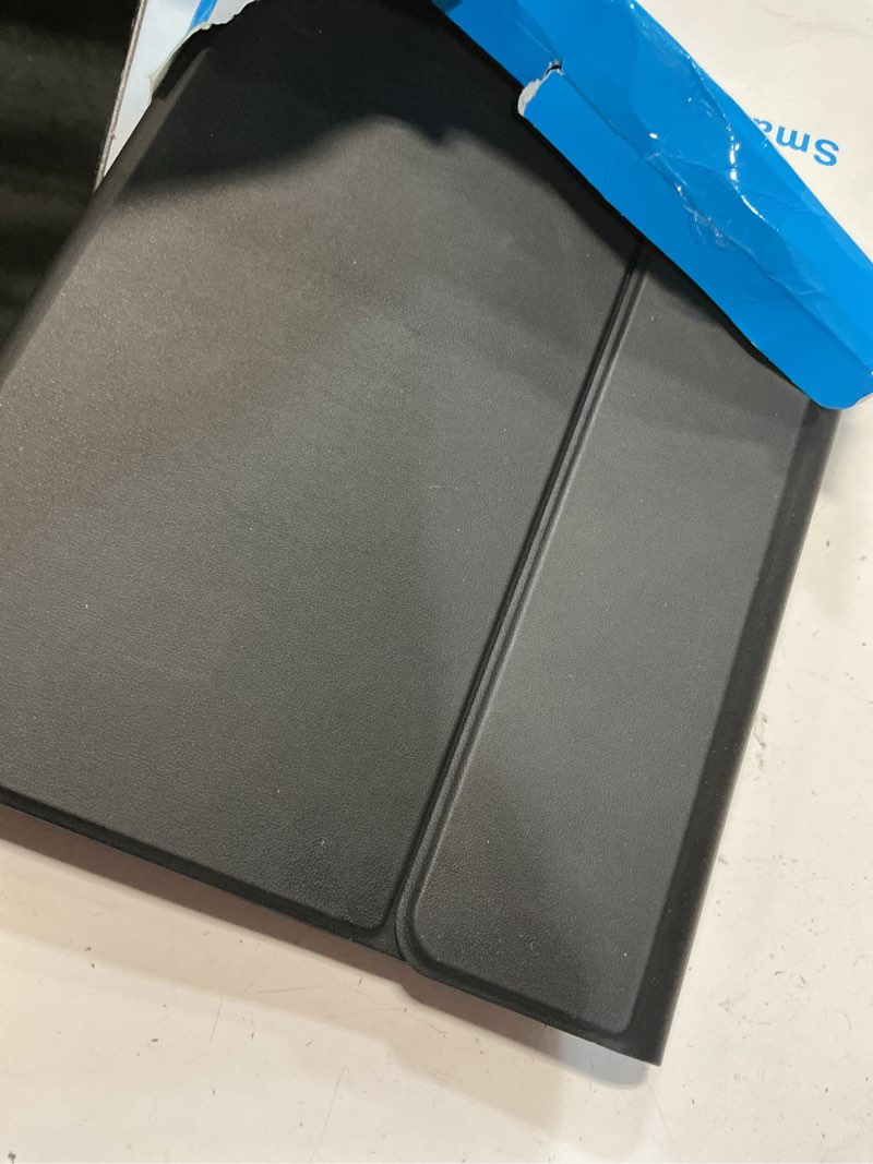 Condition photo showing Good Condition for ahywtan keyboard case for ipad 9/8/7th gen 10.2, bluetooth keyboard with 7 color backlit, ipad 10.2 inch case with keyboard, pencil holder, black-l