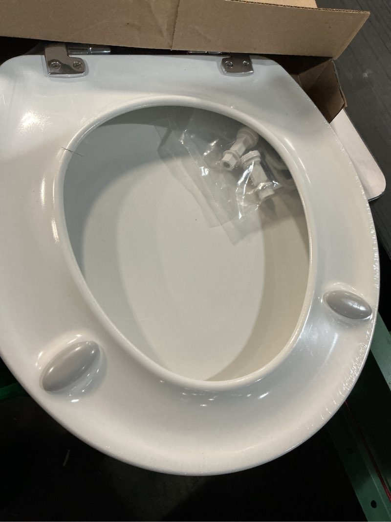 Condition photo showing Good Condition for Bemis Alesio Slow Close Toilet Seat, Sleek Chrome Hinges and Adjustable Perfect Fit Wood Seat, Made in USA, Round, White Round White & Chrome
