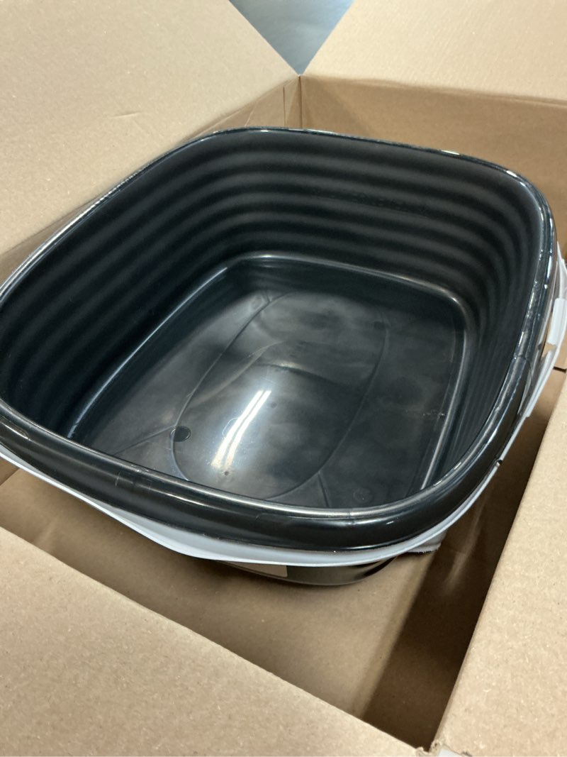 Condition photo showing Good Condition for arm & hammer rimmed cat litter box with high sides and microban, made in usa | tall sturdy walls help contain spray, scatter and spills, easy everyday scooping, durable tray suits messy diggers at home pearl white/ dark gray standard