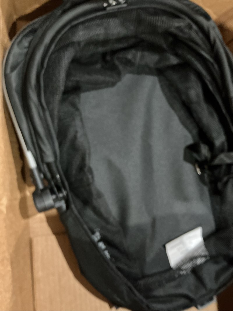 Condition photo showing Good Condition for pet gear no-zip view 360 pet safety carrier & car seat for small dogs & cats push button entry, view 360 20-inch, onyx onyx 20.0"l x 12.0"w x 18.5"h
