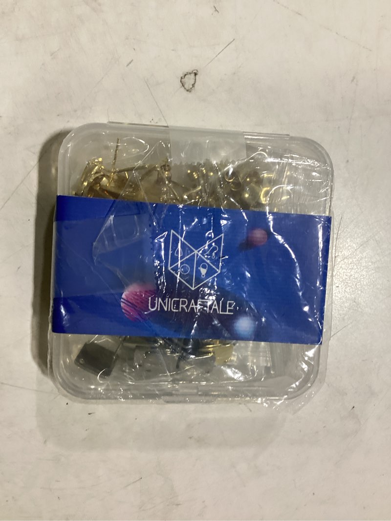 Condition photo showing New/Like New for UNICRAFTALE Rhombus Stud Earring 20 Sets Hypoallergenic Earring Post with Loop 0.8mm Pin Stainless Steel Stud Earring with Ear Nuts Ear Studs for DIY Earrings Jewelry Making Rhombus 2 Colors/40set