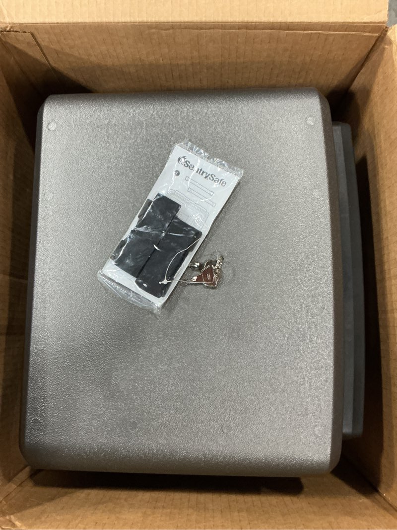 Condition photo showing Good Condition for sentrysafe black fireproof and waterproof safe, file folder and document box with key lock, 14.3 x 15.5 x 13.5 inches, hd4100