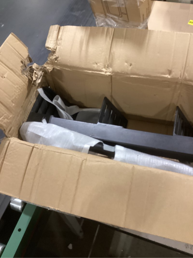 Condition photo showing Good Condition for GADFISH Trailer Steps, Heavy Duty Boat Trailer Steps, Boat Steps for Trailer, Boat Trailer Tongue Steps, Suitable for 4 x 4 inches Trailer Frame, Black