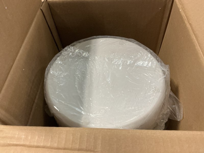 Condition photo showing Good Condition for modern resin trash can bin, wastebasket for bathroom, kitchen, office, home, marble white