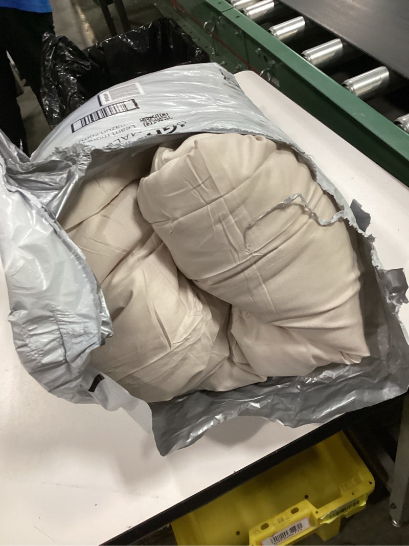 Condition photo showing As Is for MUXHOMO 7 Pieces Queen Comforter Set, Soft Bed in a Bag Queen Size, All Season Bedding Set with Comforter, Flat Sheet, Fitted Sheet, Pillowcases & Shams, Beige Queen(88"x 88") 01 - Beige