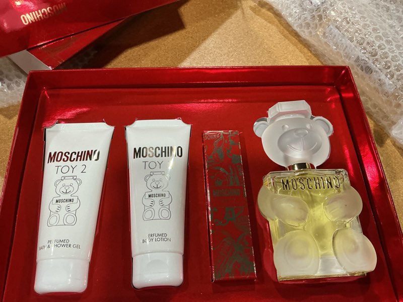 Condition photo showing New/Like New for moschino toy 2 eau de parfum gift set, for women