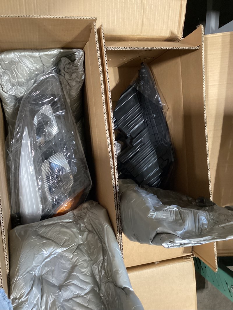 Condition photo showing Good Condition for jfn led headlights compatible with 2018-2023 cascadia, reflector cascadia headlamps, pair set, black housing (left and right side)