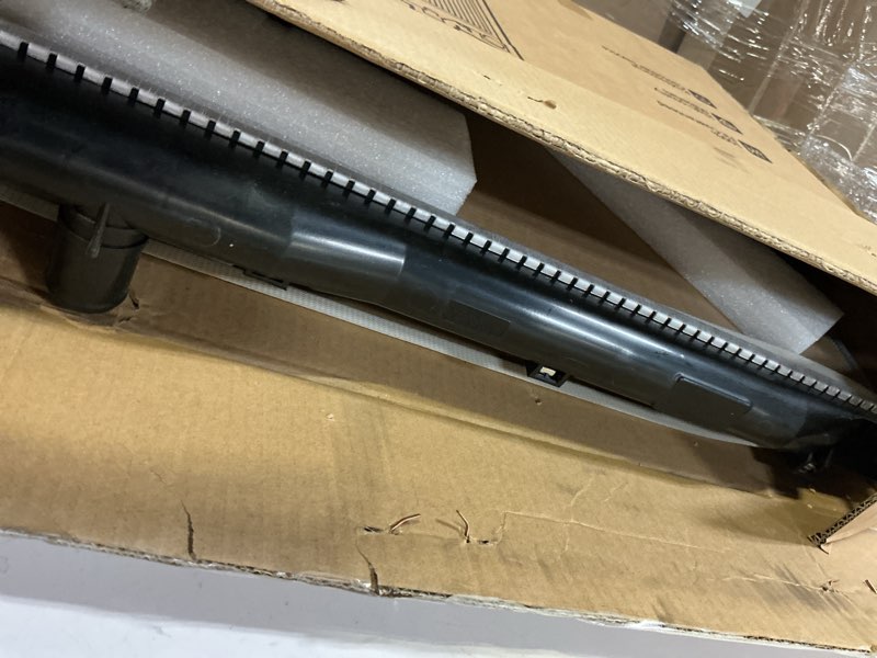 Condition photo showing Good Condition for cu2922 radiator, compatible with 2006-2011 civic, aluminum automotive replacement radiator