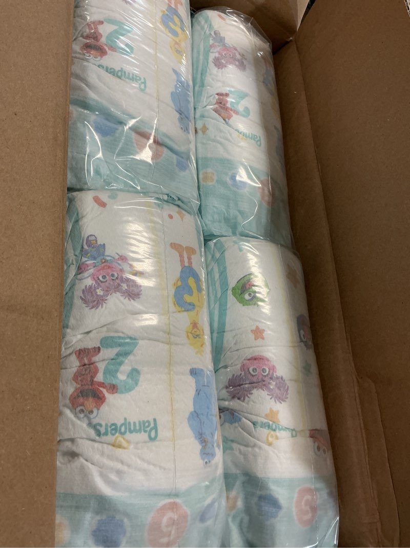 Condition photo showing Good Condition for Pampers Diapers - Baby Dry - Size 5, 132 Count, Absorbent Disposable Infant Diaper (Packaging May Vary) Size 5 132