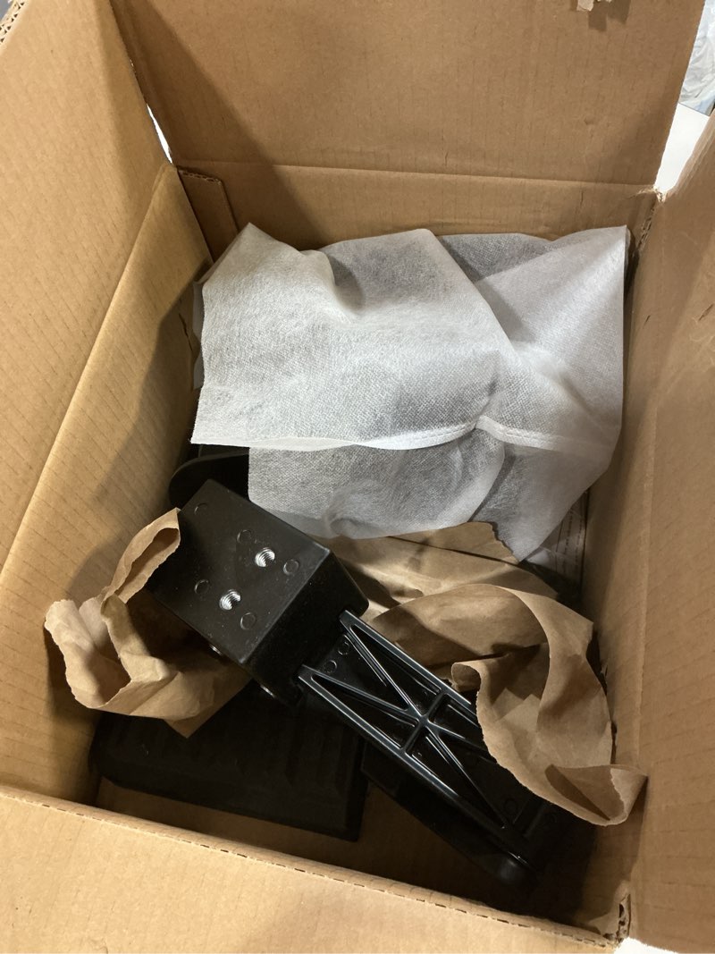 Condition photo showing Good Condition for SMTRUILAN Retractable Rear Bed Step Compatible with 2015 2016 2017 2018 2019 2020 Ford F150 Foldable