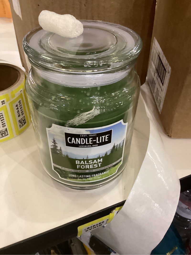 Condition photo showing New/Like New for Candle