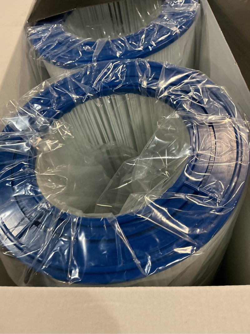 Condition photo showing New/Like New for AQUALTRA Pool Filter Compatible with CC100, C-9410, CCRP100, PAP100, PAP100-4, Ultral-C3, R173215, FC-0686, 100 sq. ft., 23 5/8" x 10 1/16" 2 Pack