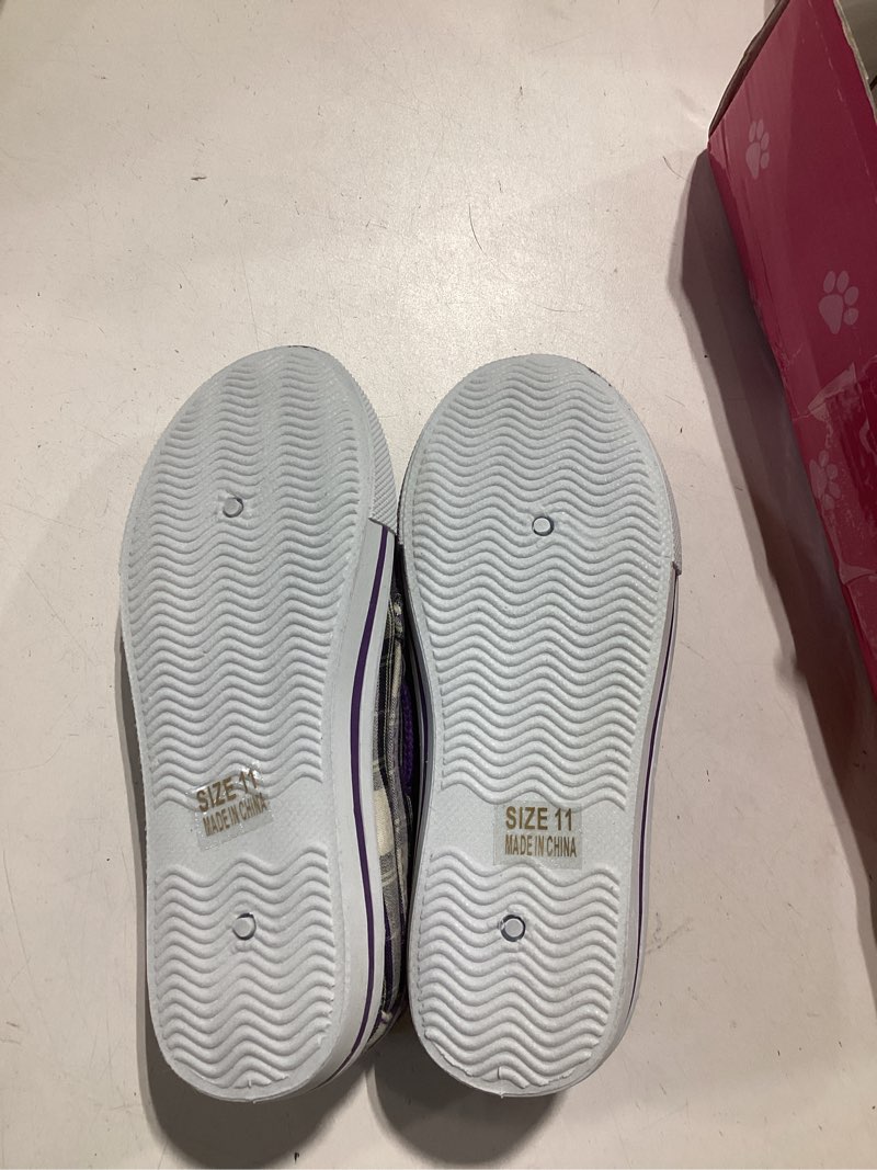 Condition photo showing Good Condition for purple size 11 girls shoes