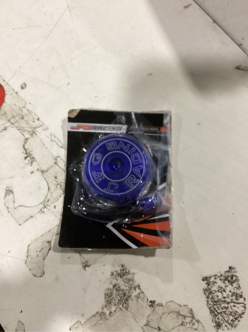 Condition photo showing New/Like New for dirt bike gas cap,motorcycle gas fuel tank cap with breather valve universal cnc for ssr apollo tao tao sdg yz ttr 50cc - 150cc crf xr rm kx klx dirt pit bike blue