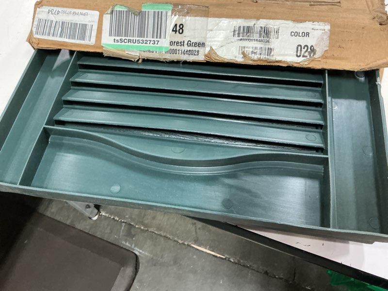 Condition photo showing Good Condition for builders edge tv817293 pr 15x48 grn shutter