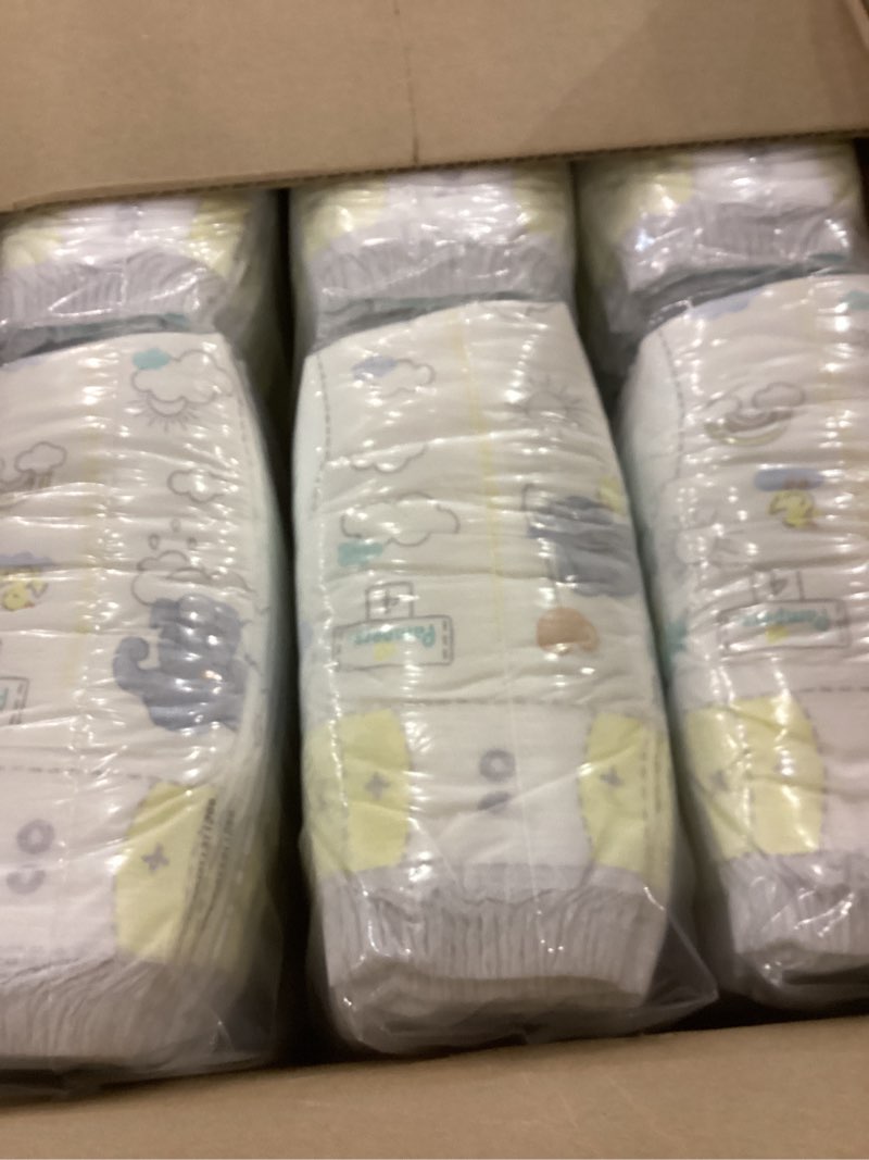 Condition photo showing Good Condition for Pampers Swaddlers Diapers Size 4  150 Count (Select for More Options)