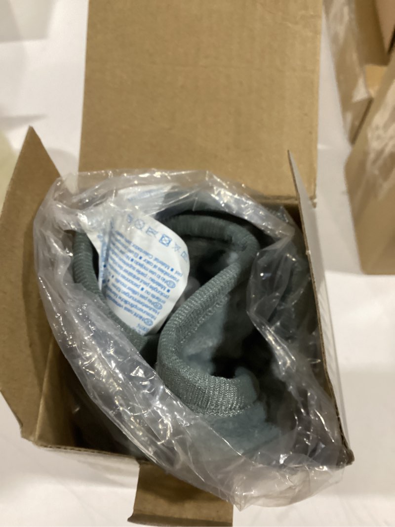 Condition photo showing Good Condition for Heating Pad for Period Cramps, Heating Pad for Back/Neck/Shoulder Muscle Pain, 6 Heating&4 Timer Setting, Auto Shut Off, Dry/Moist Heat & Machine Washable, Gray Birthday Christmas Gifts for Women Mom Gray 12‘’ x 24''