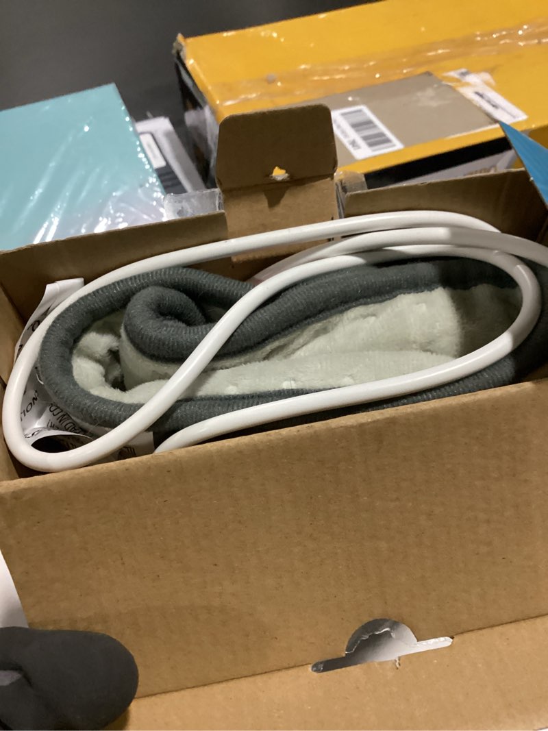 Condition photo showing Good Condition for comfytemp weighted heating pad for back & period, fsa eligible electric heat pad, birthday gifts for women men mom dad & mother day gift, 2.2 lb hsa neck shoulder heated pad, 2h auto-off, 12x24, gray gray 12"x24"