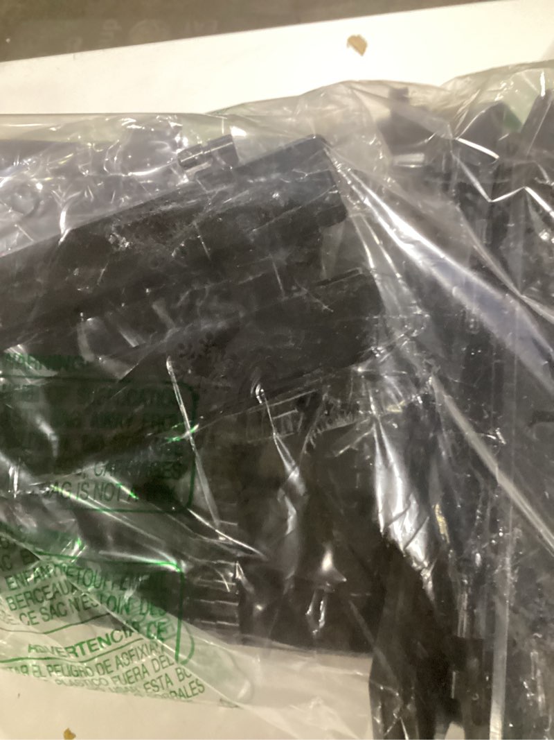 Condition photo showing Good Condition for Christmas Tree Fence, 36 Pieces Xmas Indoor Outdoor Tree Gate for Christmas Party Pet Garden Garden Home Picket Fences Party Decor