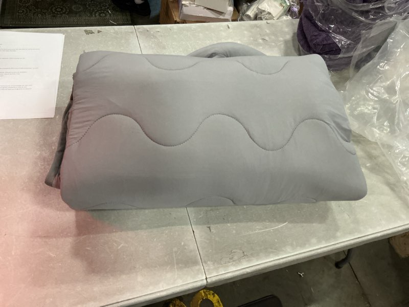 Condition photo showing Good Condition for elegear king cooling mattress pad for hot sleepers, waterproof & cool-to-touch mattress topper with arc-chill 3.0, trisupport 3d grid, soft fluffy feel, machine washable, deep pocket up to 18" dark gray king