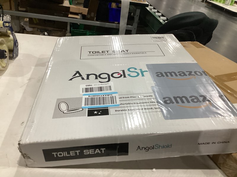 Condition photo showing New/Like New for Blue Round Toilet Seat Natural Wood Toilet Seat with Zinc Alloy Hinges, Easy to Install also Easy to Clean, Scratch Resistant Toilet Seat by Angol Shiold (Round, Blue) Round Blue