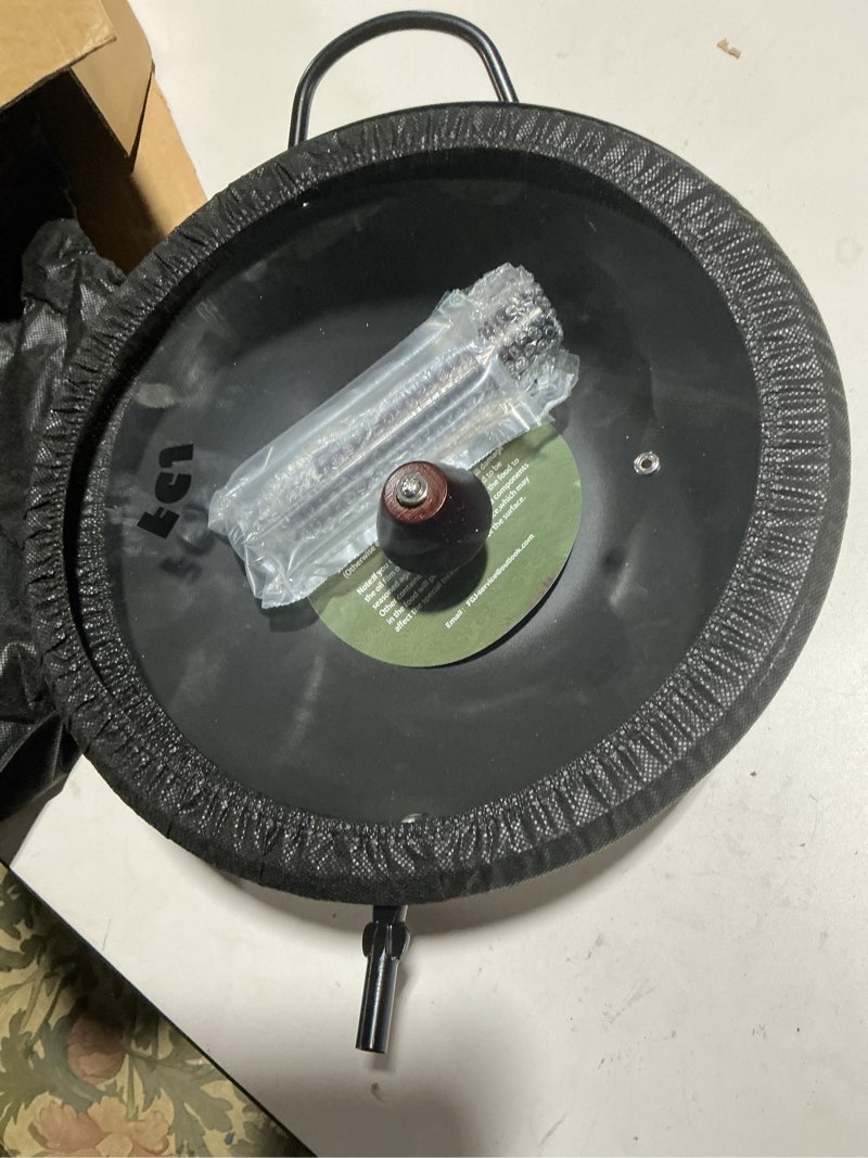 Condition photo showing Good Condition for Wok, 13 Inch carbon steel woks & stir-fry pans nonstick, Pre-Seasoned 5.8QT Flat Bottom Chinese Wok Paella Pan with lid, Carbon Steel Cookware, Compatible with All Cooktops