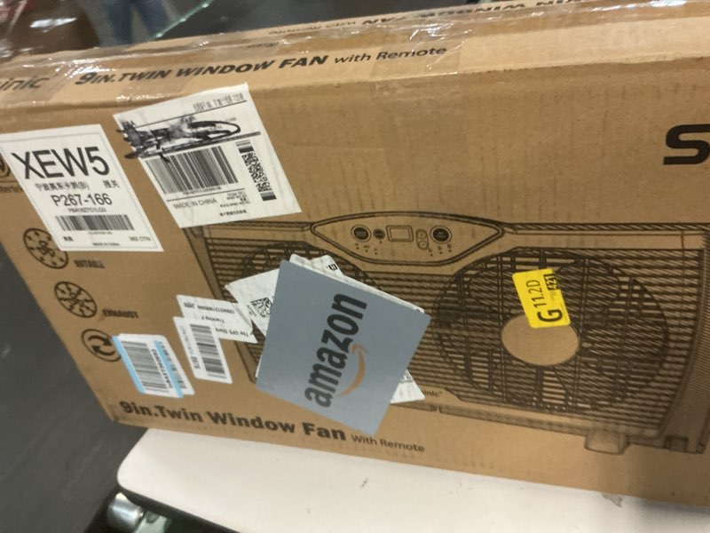 Condition photo showing New/Like New for shinic Twin Window Fan, 9-Inch Blades Reversible Airflow, Thermostat Control, 3 Speeds, 23.8"-37" Expandable Width, Window Exchaust Fans for Home Bedroom, ETL Certified