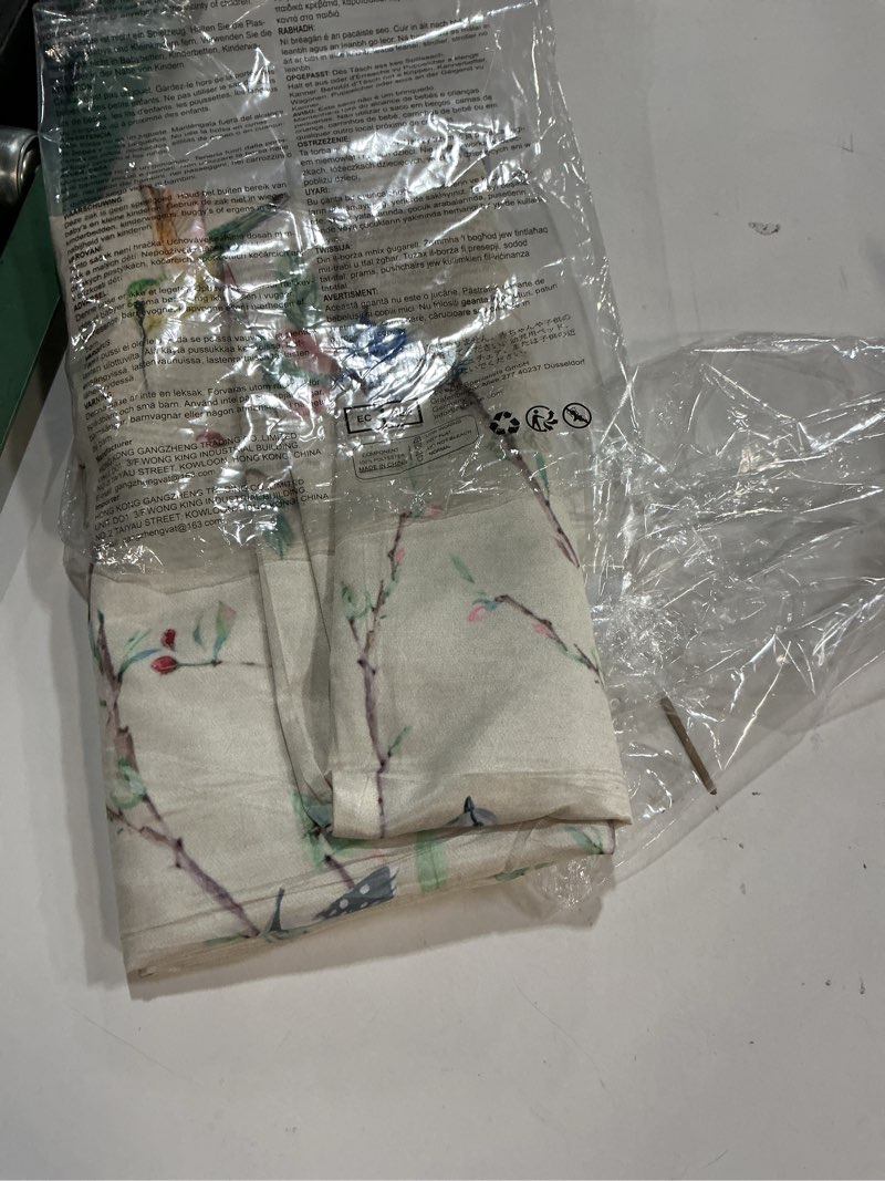 Condition photo showing Good Condition for Horaldaily Spring Tablecloth Tablecloth 60×84 Inch Oval, Birds Branch Beige Floral Washable Seasonal Table Cover for Party Picnic Dinner Decor 60" x 84" (Oval) Beige