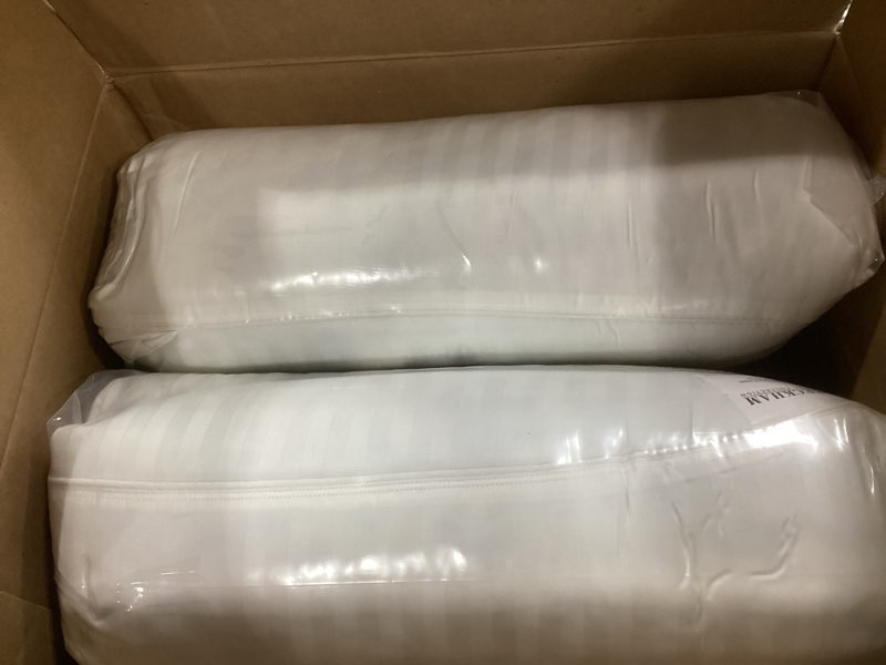Condition photo showing New/Like New for Beckham Hotel Collection Shredded Memory Foam Pillow 2-Pack Queen | Adjustable Fill Cooling Bed Pillows for Side, Back & Stomach Sleepers Queen (Customizable Foam)