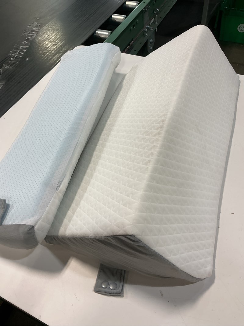 Condition photo showing As Is for Bed Wedge Pillow for Sleeping, 3 Pcs Adjustable Height 4.5&7.5&12 Inch Triangle Pillow Wedge for Post Surgery, Acid Reflux, Snoring, Legs Pain Relief (Gray) White & Gray