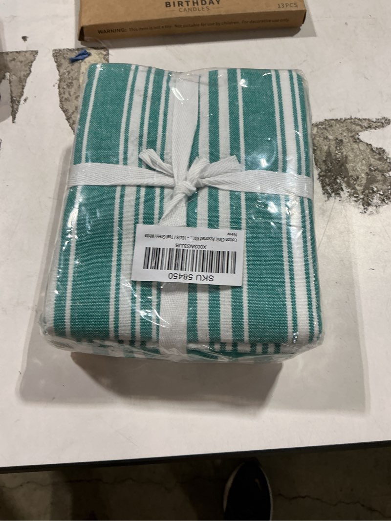 Condition photo showing New/Like New for similiar product not like stock photo cotton clinic 16x28 kitchen dish tea towels set of 5, absorbent & durable, soft & quick-dry, gray grey white