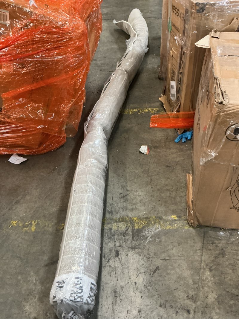 Condition photo showing Good Condition for JONATHAN Y Nordby High-Low Arch Striped Ivory/Cream Indoor/Outdoor Area Rug, 8x10, Modern, Contemporary, Geometric, Bohemian, Bedroom, Kitchen, Living Room,Non Shedding (SCN104B-8) Ivory/Cream 7'9" x 10' (Rectangular)