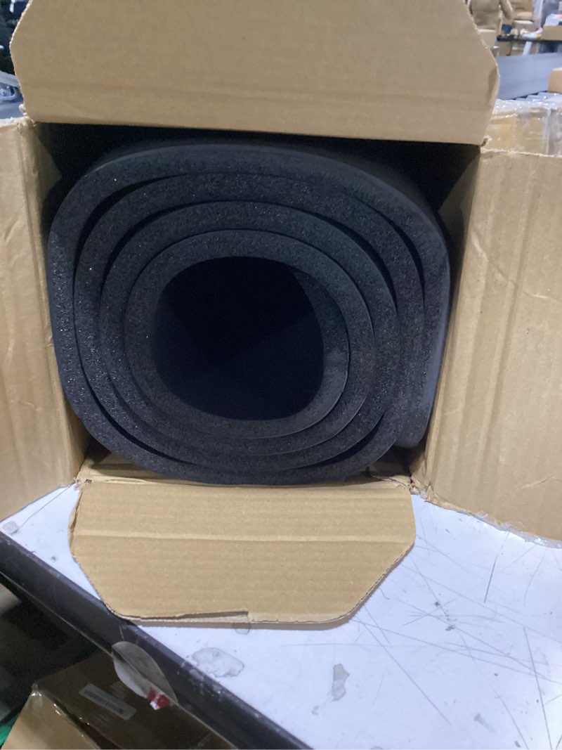 Condition photo showing New/Like New for amazon basics extra thick exercise yoga mat with carrying strap black 1/2 inch