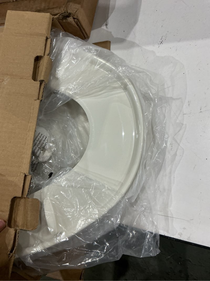 Condition photo showing Good Condition for american standard 5257a65mt.222 cardiff slow-close elongated front toilet seat, linen