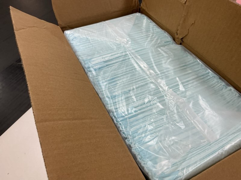 Condition photo showing Good Condition for Amazon Basics Dog and Puppy Pee Pads, 5-Layer Leak-Proof Super Absorbent, Quick-Dry Surface, Potty Training, Regular (22x22"), 100 Count, Blue & White Regular (100 Count)