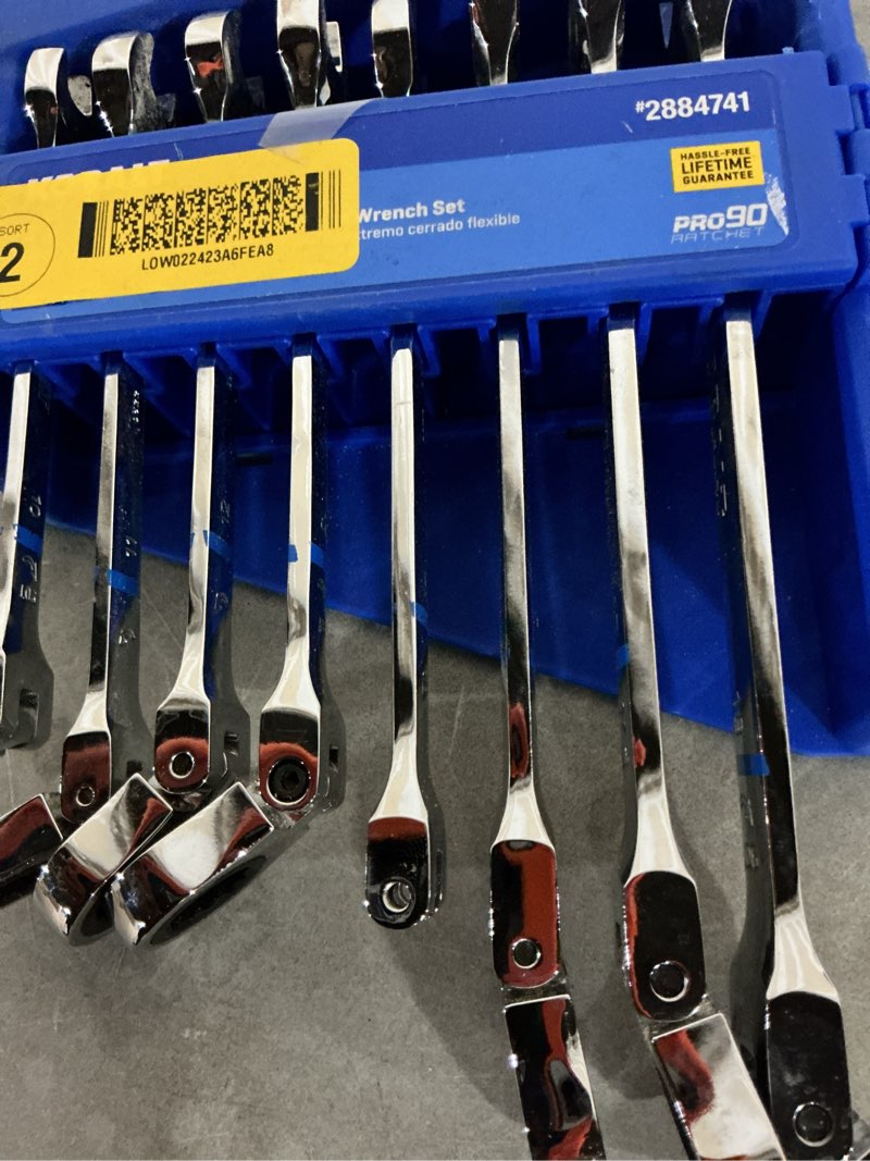 Condition photo showing Good Condition for kobalt 8-piece set metric flexible head ratchet wrench