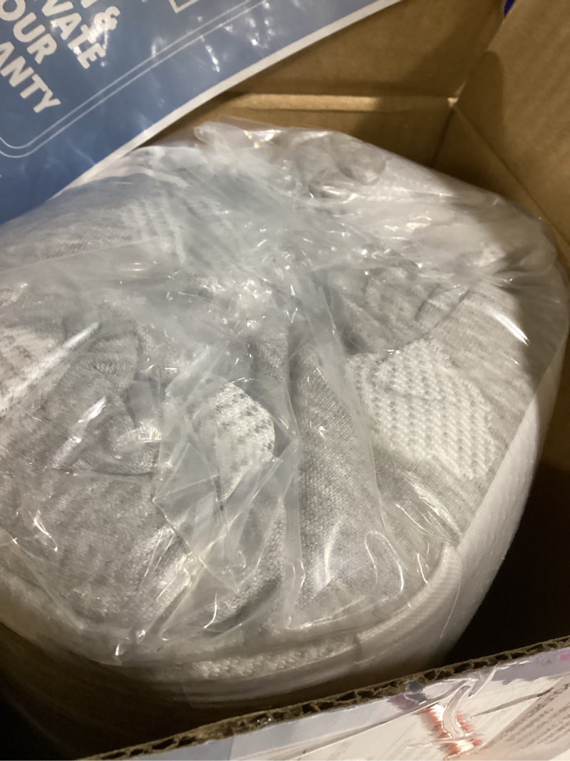 Condition photo showing New/Like New for jool baby serenity soft changing pad + washable cover, non-slip - fits standard changing tables & dressers (cloud pattern, gray)