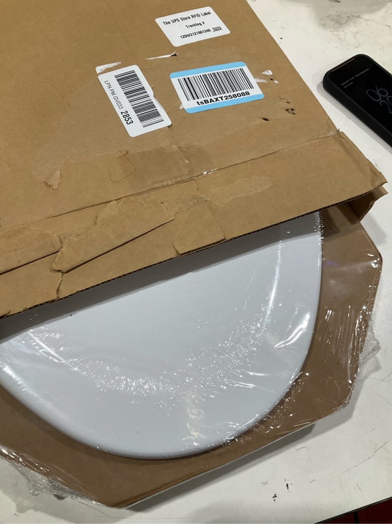 Condition photo showing Good Condition for bemis 1500ec 390 lift-off wood elongated toilet seat, cotton white (pack of 1) elongated basic