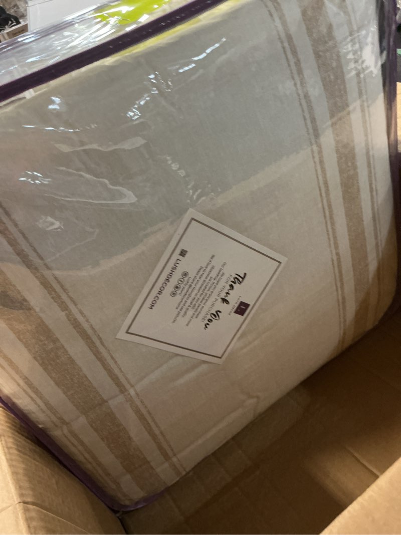 Condition photo showing New/Like New for Lush Decor Farmhouse Stripe Reversible Cotton Comforter Set, 2-Piece, Twin XL Neutral - Twin Bedding Set - Dorm Decor - Striped Comforter for Farmhouse Bedroom Decor Twin-XL Neutral