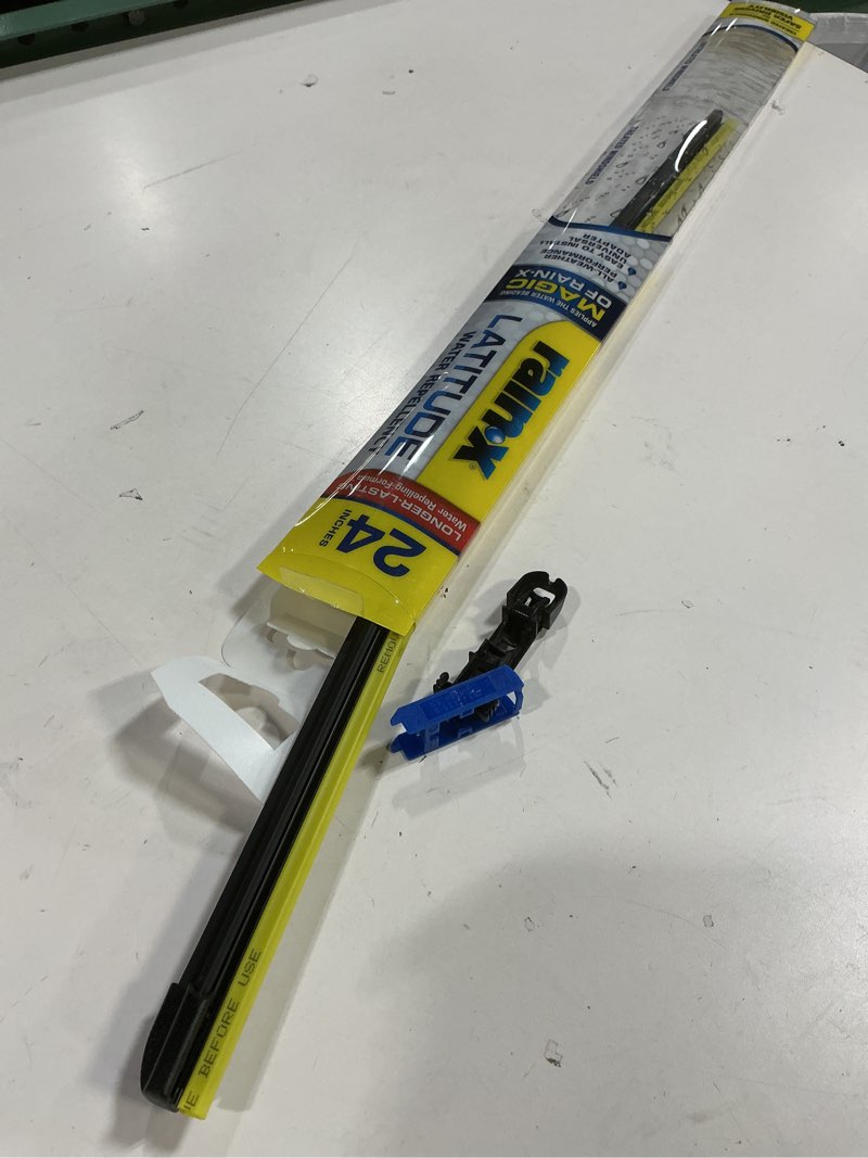 Condition photo showing Good Condition for Rain-X Latitude Water Repellency 2-IN-1 Windshield Wiper Blade 24
