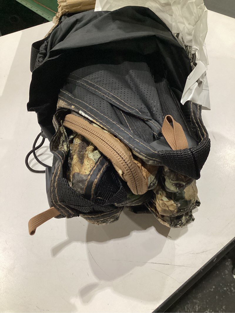 Condition photo showing Good Condition for Hunting Blind 360/270 Degree See Through Ground Blind with Double Doors, Portable 2-3 Person, Pop-up Hunting Blind, Camouflage Hunting Blind 360°-2-3 Person